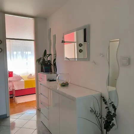 Διαμέρισμα Chill *